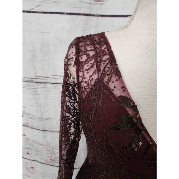 Mac Duggal Lace Embellished Long Sleeve Ruffle Hem Gown Size 4 - Picture 6 of 8